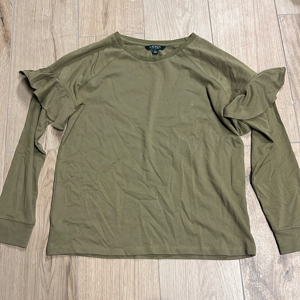 Lauren Ralph Lauren‎ long sleeve sweater size medium